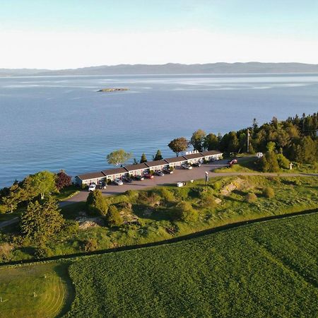 Motel Cap Blanc Kamouraska Eksteriør billede